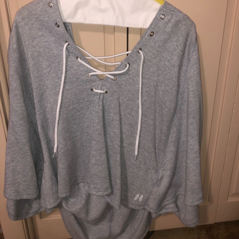 VS Top/Hoodie